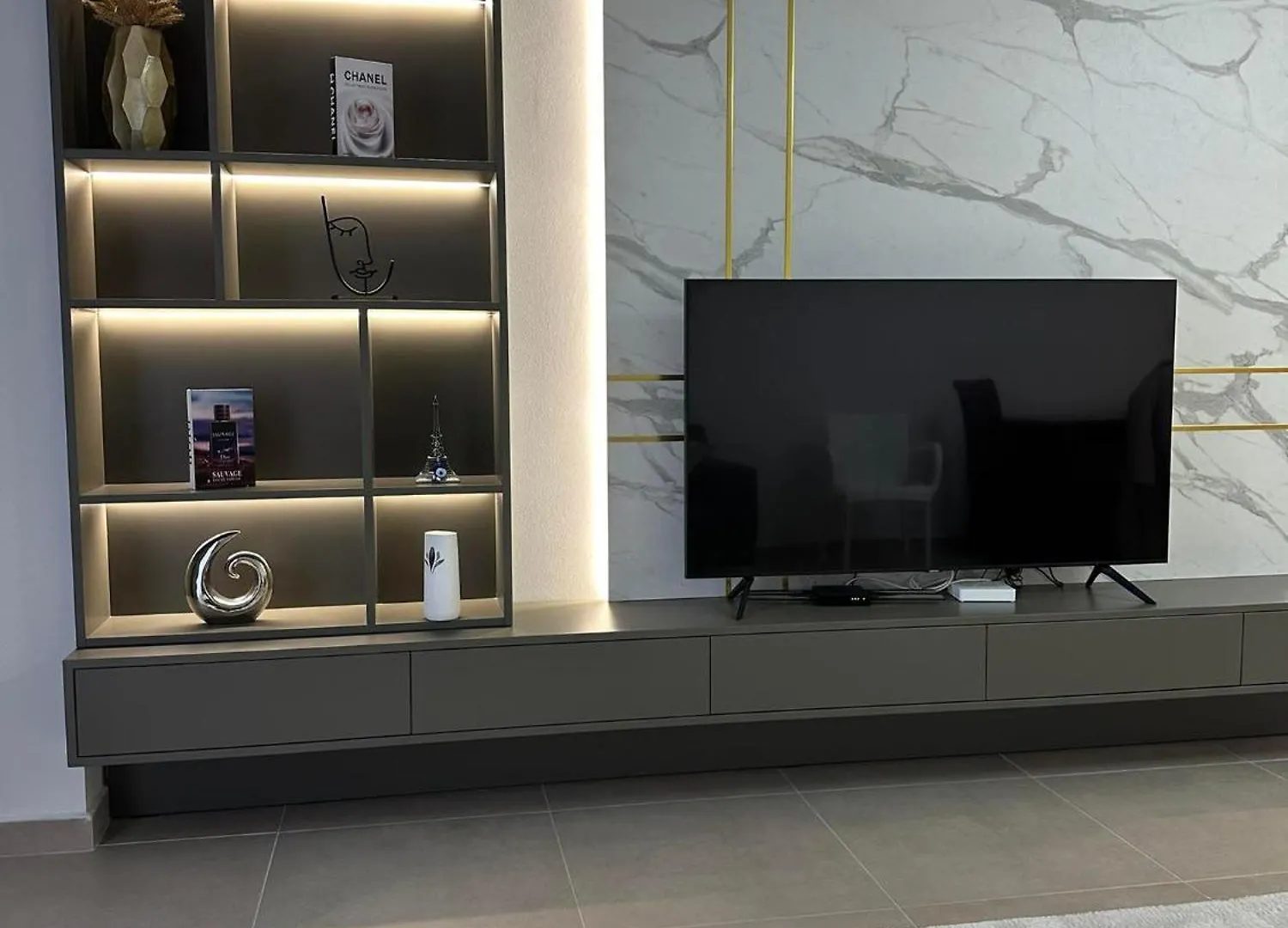 Sea View Apartment Luxury Avlonya 0*,